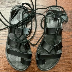 READY TO SHIP — Mossimo Gladiator Sandals - Sz 6.5